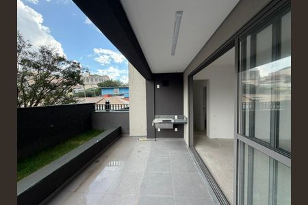 Apartamento à venda com 97m², 2 quartos e 1 vaga