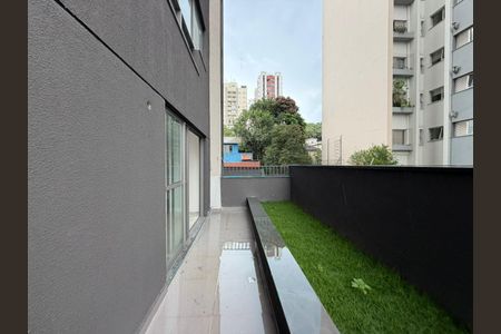 Apartamento à venda com 97m², 2 quartos e 1 vaga