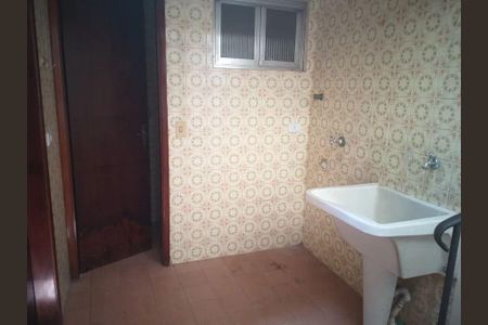Casa à venda com 3 quartos, 160m² em Parque Sao Domingos, São Paulo