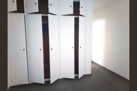 Casa à venda com 3 quartos, 160m² em Parque Sao Domingos, São Paulo