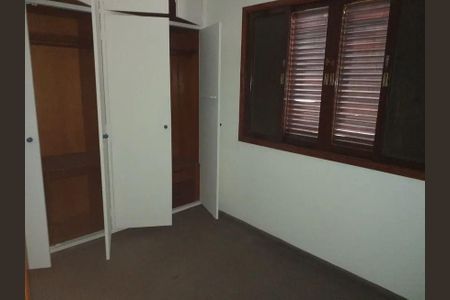 Casa à venda com 3 quartos, 160m² em Parque Sao Domingos, São Paulo