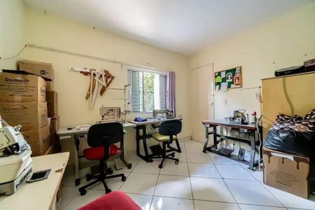 Casa à venda com 3 quartos, 147m² em Jardim Roberto, Osasco