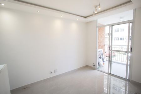 Sala de apartamento à venda com 2 quartos, 50m² em Anil, Rio de Janeiro