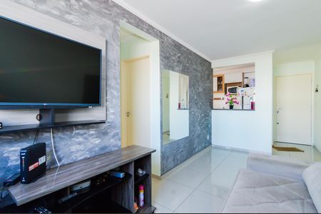 Sala de apartamento para alugar com 2 quartos, 44m² em Jardim Presidente Dutra, Guarulhos