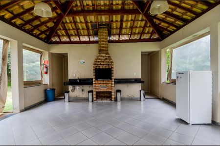 Apartamento para alugar com 44m², 2 quartos e 1 vagaÁrea comum - Churrasqueira