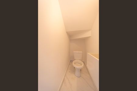 Casa à venda com 90m², 2 quartos e 2 vagasLavabo