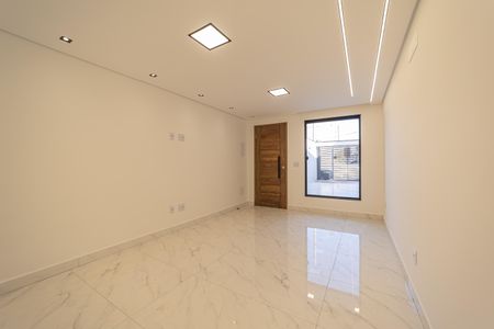 Sala de casa para alugar com 2 quartos, 90m² em Jardim Três Marias, São Paulo