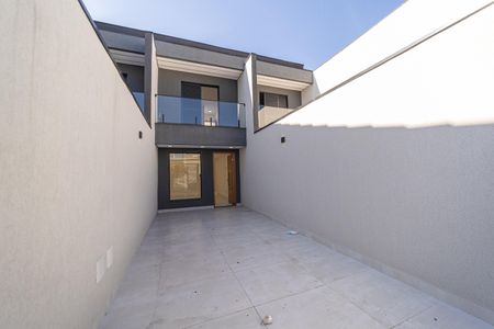 Casa à venda com 90m², 2 quartos e 2 vagasGaragem