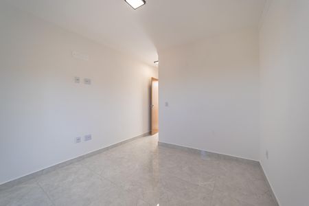 Casa à venda com 90m², 2 quartos e 2 vagasSuíte 2