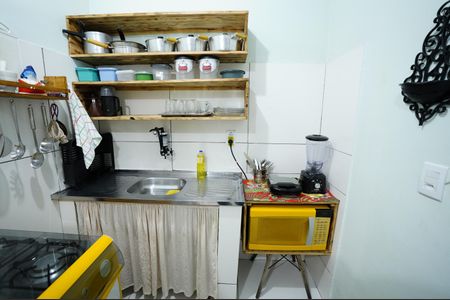 Casa de condomínio para alugar com 33m², 1 quarto e sem vaga