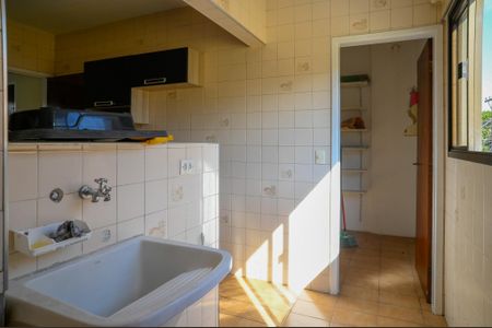Apartamento à venda com 90m², 3 quartos e 1 vagaÁrea de Serviço