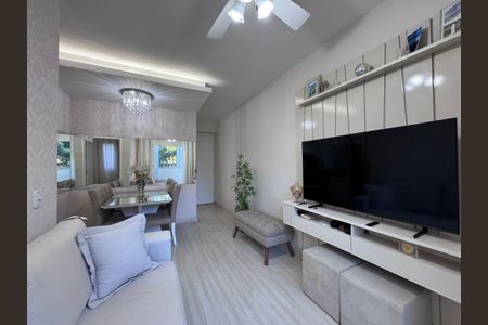 Sala de apartamento à venda com 2 quartos, 51m² em Barra da Tijuca, Rio de Janeiro