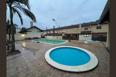 Casa de condomínio para alugar com 65m², 2 quartos e 1 vaga