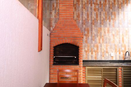 Casa à venda com 93m², 2 quartos e 2 vagasQuintal e Área da churrasqueira