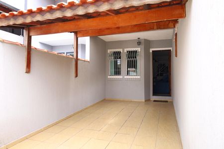Casa à venda com 93m², 2 quartos e 2 vagasGaragem