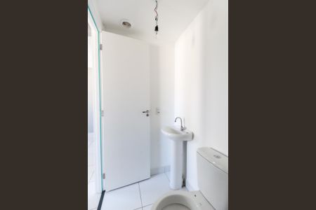 Apartamento para alugar com 32m², 2 quartos e sem vaga Apartamento para alugar com 32m², 2 quartos e sem vagaBanheiro