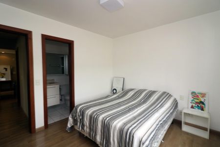 Apartamento à venda com 79m², 2 quartos e 1 vagaQuarto Suíte