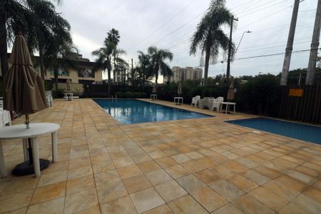 Apartamento à venda com 79m², 2 quartos e 1 vagaÁrea comum - Piscina