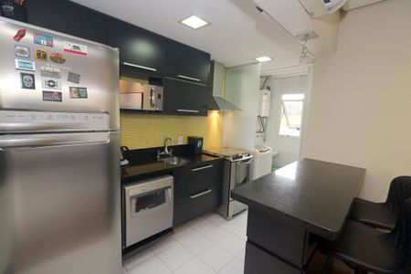 Apartamento à venda com 79m², 2 quartos e 1 vagaCozinha e Área de Serviço