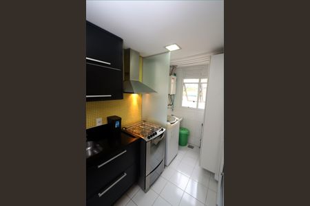 Apartamento à venda com 79m², 2 quartos e 1 vagaCozinha e Área de Serviço