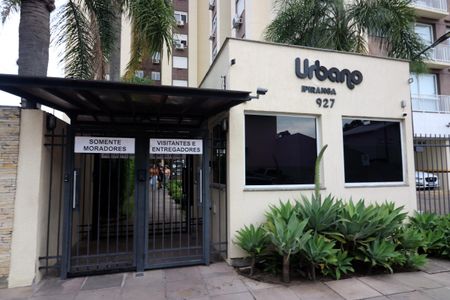 Apartamento à venda com 79m², 2 quartos e 1 vagaFachada e portaria