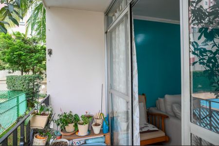 Apartamento à venda com 58m², 2 quartos e 1 vagaVaranda