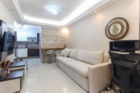 Sala de casa de condomínio à venda com 2 quartos, 67m² em Itaquera, São Paulo
