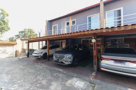 Casa de condomínio à venda com 67m², 2 quartos e 2 vagasGaragem