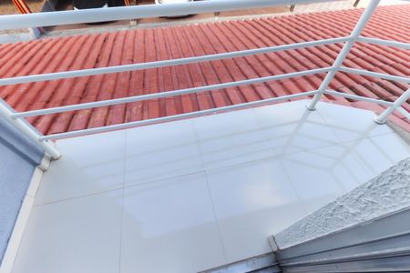 Casa de condomínio à venda com 67m², 2 quartos e 2 vagasVaranda da Suíte 2