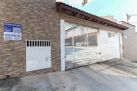 Casa de condomínio à venda com 67m², 2 quartos e 2 vagasFachada do Prédio
