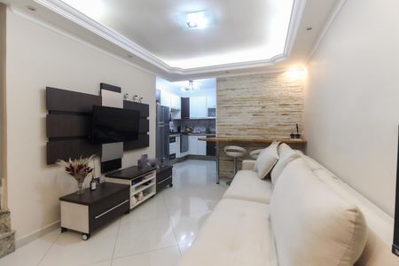 Casa de condomínio à venda com 67m², 2 quartos e 2 vagasSala