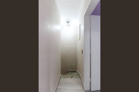 Casa de condomínio à venda com 67m², 2 quartos e 2 vagasCorredor
