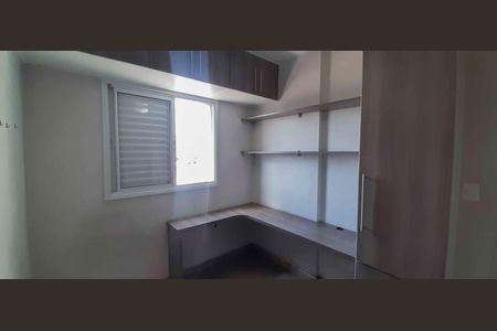 Apartamento para alugar com 74m², 3 quartos e 1 vagaQuarto 2