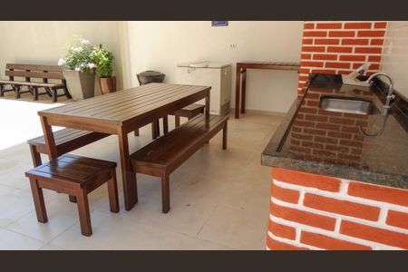 Apartamento para alugar com 74m², 3 quartos e 1 vagaÁrea comum 