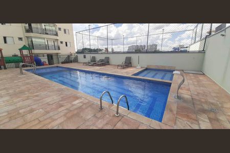 Apartamento para alugar com 74m², 3 quartos e 1 vagaÁrea comum 