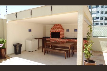 Apartamento para alugar com 74m², 3 quartos e 1 vagaÁrea comum 