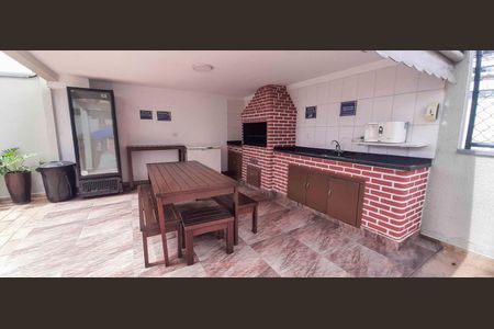 Apartamento para alugar com 74m², 3 quartos e 1 vagaÁrea comum 