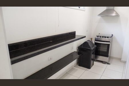 Apartamento para alugar com 74m², 3 quartos e 1 vagaÁrea comum 