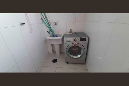 Apartamento para alugar com 74m², 3 quartos e 1 vagaÁrea de Serviço