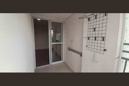 Sacada da Sala de apartamento para alugar com 3 quartos, 74m² em Centro, Osasco