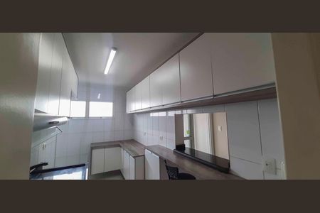 Apartamento para alugar com 74m², 3 quartos e 1 vagaCozinha