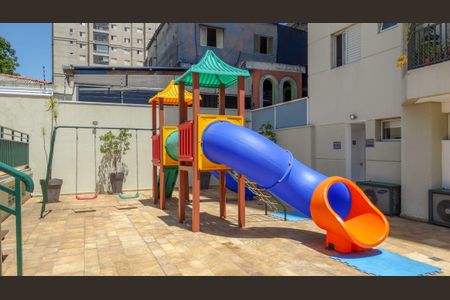 Apartamento para alugar com 74m², 3 quartos e 1 vagaÁrea comum 