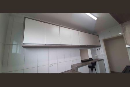 Apartamento para alugar com 74m², 3 quartos e 1 vagaCozinha