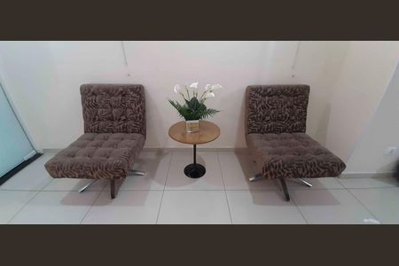 Apartamento para alugar com 74m², 3 quartos e 1 vagaÁrea comum 