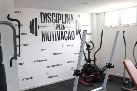 Apartamento para alugar com 74m², 3 quartos e 1 vagaÁrea comum 