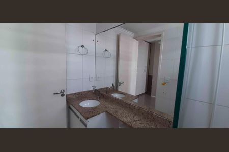 Apartamento para alugar com 74m², 3 quartos e 1 vagaBanheiro da Suíte