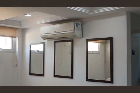 Apartamento para alugar com 74m², 3 quartos e 1 vagaÁrea comum 