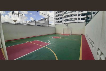 Apartamento para alugar com 74m², 3 quartos e 1 vagaÁrea comum 