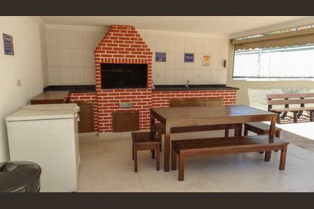 Apartamento para alugar com 74m², 3 quartos e 1 vagaÁrea comum 