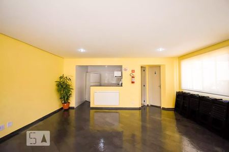 Apartamento para alugar com 51m², 2 quartos e 1 vagaÁrea comum - Salão de festas